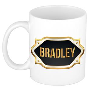 Bellatio Bradley naam cadeau mok / beker met gouden embleem - kado verjaardag/ vaderdag/ pensioen/ geslaagd/ bedankt