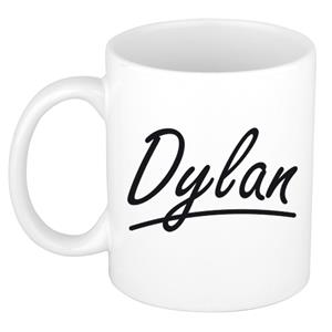Bellatio Dylan naam cadeau mok / beker met sierlijke letters - Cadeau collega/ vaderdag/ verjaardag of persoonlijke voornaam mok werknemers