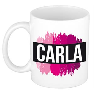 Bellatio Carla naam cadeau mok / beker met roze verfstrepen - Cadeau collega/ moederdag/ verjaardag of als persoonlijke mok werknemers