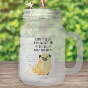 Mr. & Mrs. Panda Longdrinkglas »Mops - Transparent - Geschenk, Hund, Glas, Hundeliebe, Einmachglas, Tierliebhaber, Cocktailglas, Liebe, Hunderasse, Vierbeiner, Sommerglas, Mason Jar«, Prem