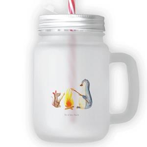 Mr. & Mrs. Panda Longdrinkglas »Pinguin Lagerfeuer - Transparent - Geschenk, Henkelglas, Job, Motivation, Sommerglas, Einmachglas, Cocktailglas, Lebensspruch, Strohhalm, Mason Jar«, Premiu