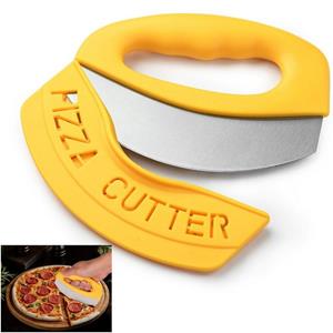 Atäsi Pizzamesser »Pizzaschneider Edelstahl mit Deckel und Teigkarte, Pizzamesser«