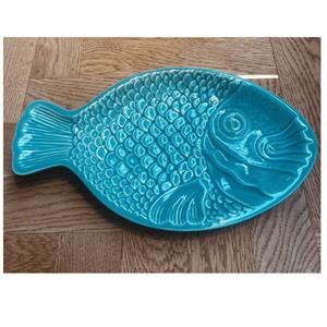 DURO  Relief Fish - Bord L 37x22cm Turquoise