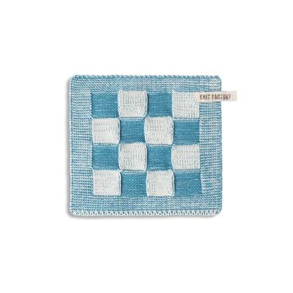 Knit Factory Gebreide Pannenlap Block - Ecru|Ocean - 23x23 cm