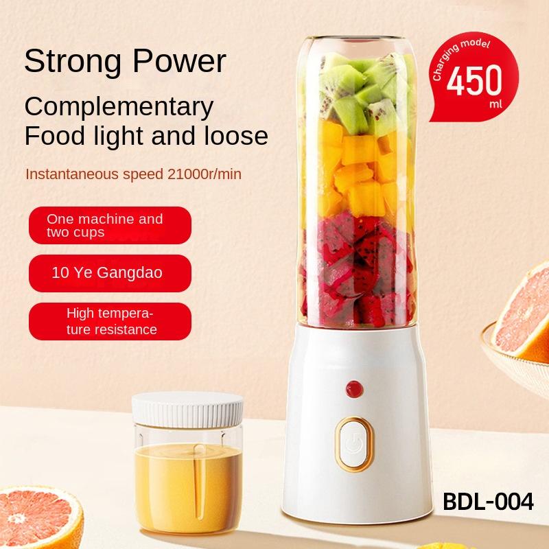 Chic Interiors Draagbare blender voor keuken en thuis Draadloze elektrische fruitpersmachine Shakes en smoothies Persoonlijke reisblender wit
