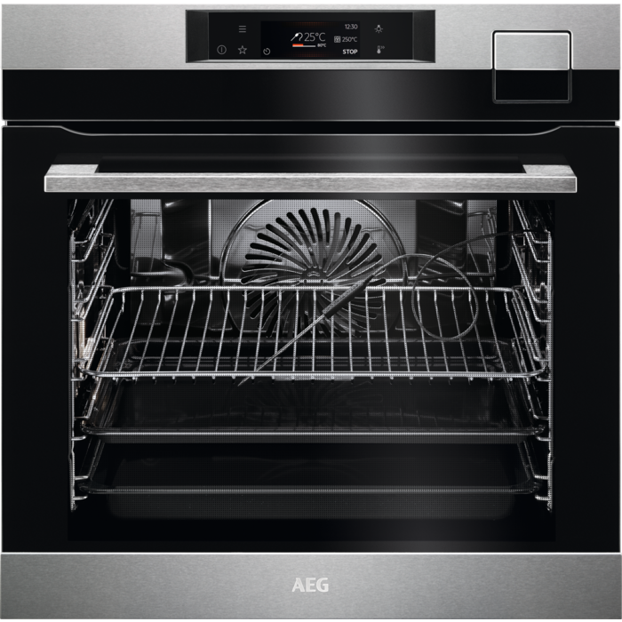 AEG 9000 serie SteamPro Combi hetelucht- en stoomoven BSK792280M