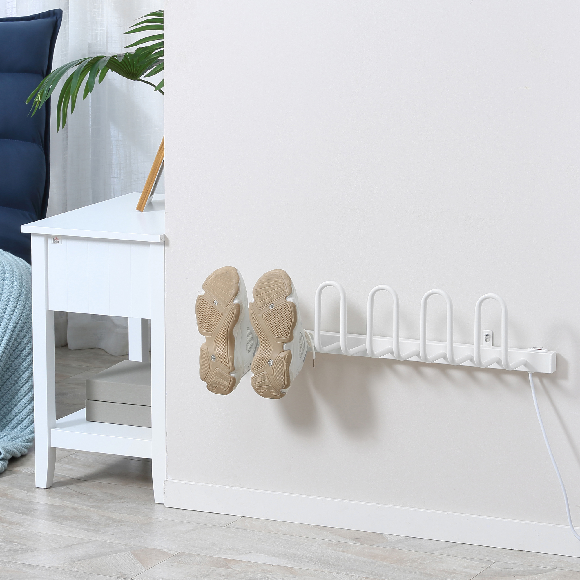 HOMCOM elektrische schoenendroger, 60 W, geschikt voor 3 paar schoenen, energiezuinig, wandmontage, ideaal voor thuisgebruik | Aosom.nl