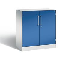 C+P Vleugeldeurkast ASISTO, hoogte 897 mm, breedte 800 mm, 1 legbord, lichtgrijs/gentiaanblauw