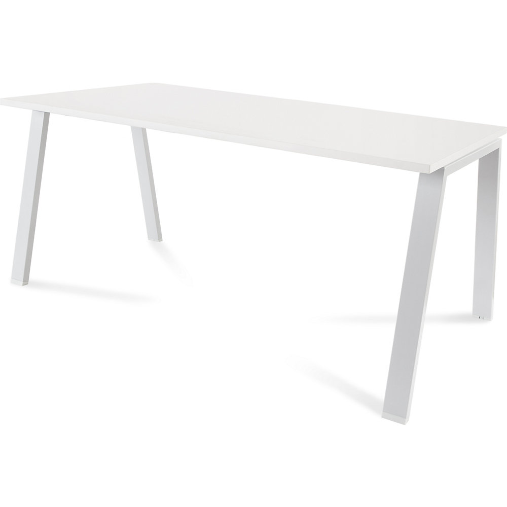 Bureau BLANCA, hoogte 740 mm, A-vormig frame, b x d = 1600 x 800 mm, wit / wit