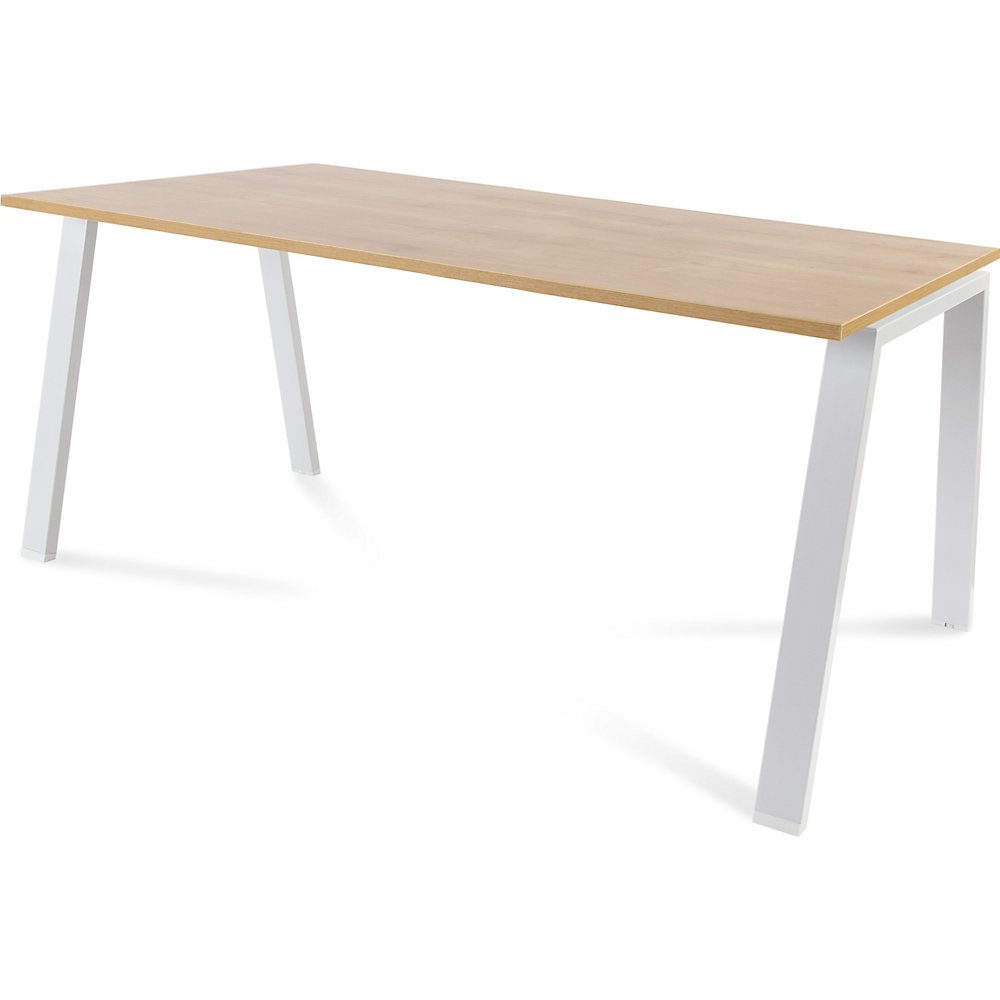 Bureau BLANCA, hoogte 740 mm, A-vormig frame, b x d = 1600 x 800 mm, eikenhoutdecor / wit