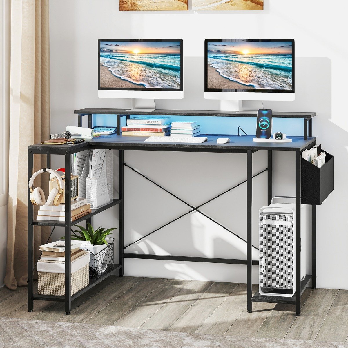 Costway L-vormig Bureau met Stopcontacten & LED-verlichting Gaming Computertafel Zwart
