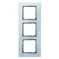 Berker 10136414 - Frame 3-gang aluminium 10136414