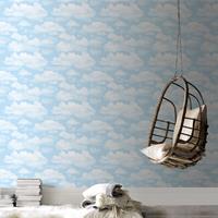 ART FOR THE HOME Fresco - Wolken Tapete - Kinder Deko - Mehrfarbig - 10m x 52cm