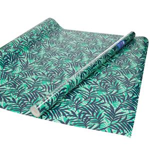 Inpakpapier/cadeaupapier groen met donker blauwe bladeren design 200 x 70 cm -