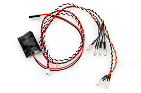 Axial Simple LED Controller w/LED lights (4 white and 2 Red) (AX24257)