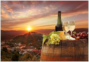 Wallario Vliestapete »Wein Romantik - Weißwein mit Käse auf einem Fass«, Seidenmatte Oberfläche, hochwertiger Digitaldruck, in verschiedenen Größen erhältli