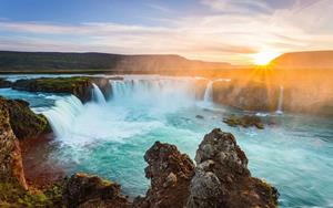 KUNSTLOFT Vliestapete »Godafoss«, lichtbeständige Design Tapete