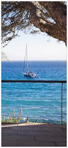Wallario Türtapete »Einsame Bank am Meer - Spanien im Sommer«, glatt, ohne Struktur
