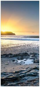 Wallario Türtapete »Einsamer Strand in Cornwall England«, glatt, ohne Struktur