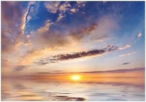 Wallario Vliestapete »Sonnenuntergang über dem Wasser«, Seidenmatte Oberfläche, hochwertiger Digitaldruck, in verschiedenen Größen erhältlich