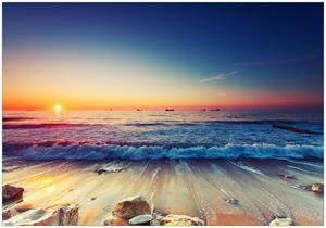 Wallario Vliestapete »Sonnenuntergang am Meer mit Wellen am Strand«, Seidenmatte Oberfläche, hochwertiger Digitaldruck, in verschiedenen Größen erhältlich