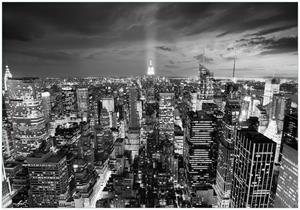 Wallario Vliestapete »New York bei Nacht - Panoramablick über die Stadt - schwarzweiß«, Seidenmatte Oberfläche, hochwertiger Digitaldruck, in verschiedenen Größe