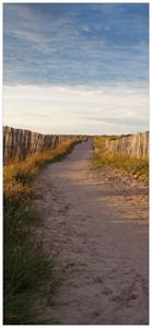 Wallario Türtapete »Sandweg an einem Strand in Frankreich, Bretagne«, glatt, ohne Struktur