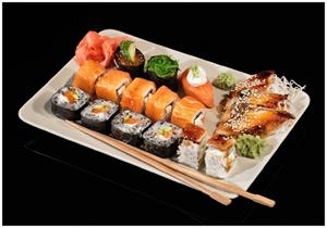 Wallario Vliestapete »Sushi-Menü mit Inside-Out Sushi, Nigiri und Wasabi«, Seidenmatte Oberfläche, hochwertiger Digitaldruck, in verschiedenen Größen erhältlich
