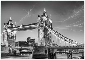 Wallario Vliestapete »Tower Bridge bei Gewitter in schwarz-weiß«, Seidenmatte Oberfläche, hochwertiger Digitaldruck, in verschiedenen Größen erhältlich