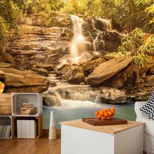 KUNSTLOFT Vliestapete »Sunny Waterfall«, lichtbeständige Design Tapete