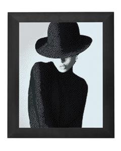 Arti Balta Diamond Painting Lady In Black
