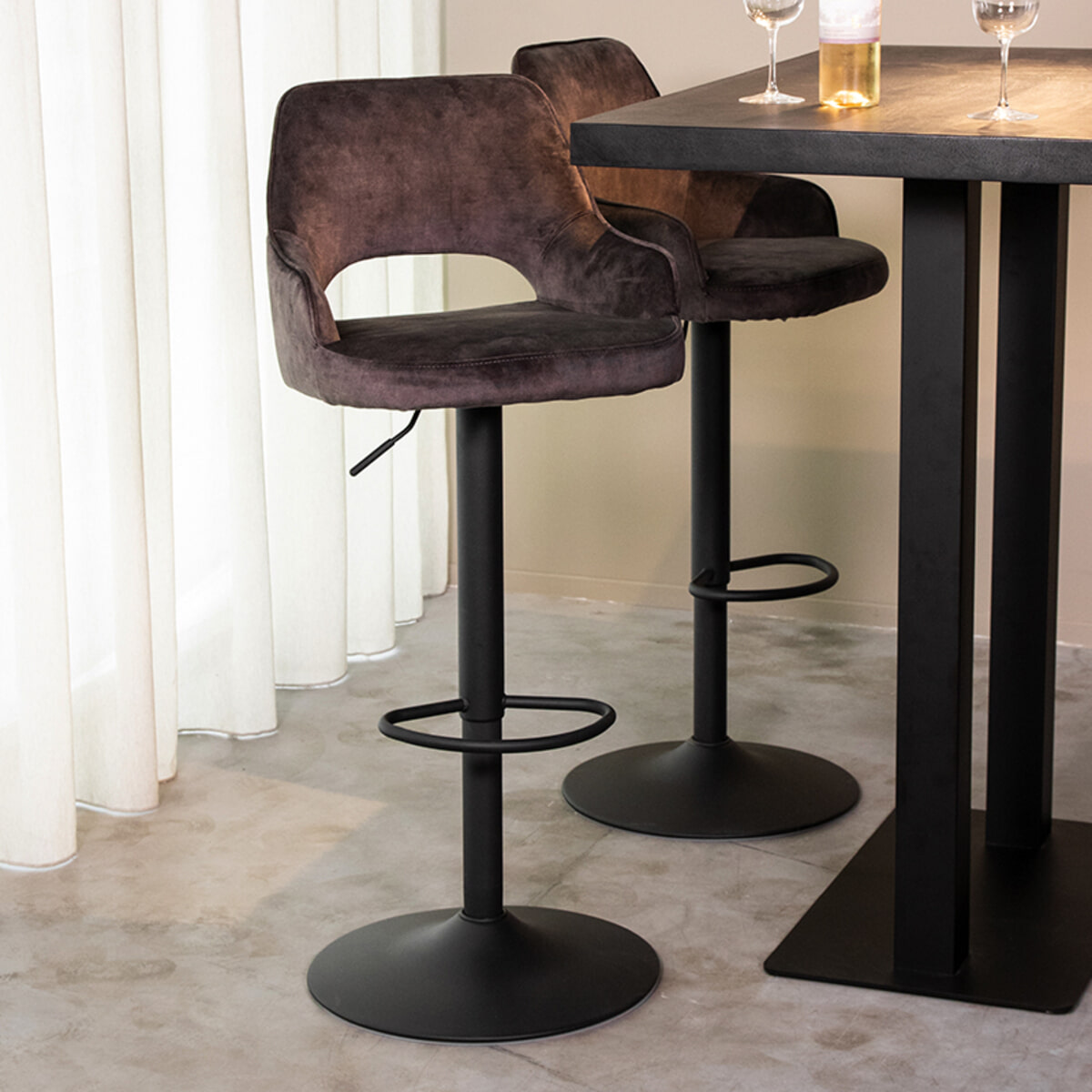 LABEL51 Draaibare Barkruk Fer Velvet - Antraciet (zithoogte 64-84cm)