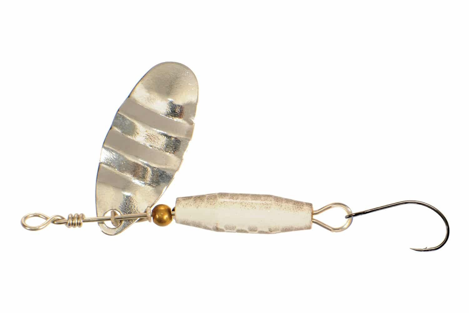 Predox De  Trout Attractor Spinner – Goud zijn hoge kwaliteit spinners voor het vissen op forel. De spinner is gekleurd en geribbeld voor een hogere aantrekkingskracht door middel van reflecti