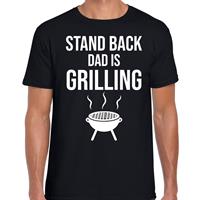 Bellatio Stand back dad is grilling bbq / barbecue t-shirt Zwart