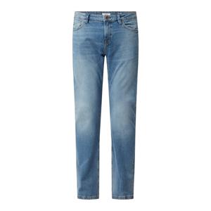 Q/S by s.Oliver 5-Pocket-Jeans »Slim: Slim leg-Jeans« Label-Patch