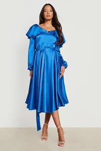 Boohoo Satijnen Wikkel Skater Jurk Met Lange Mouwen En Ruches, Bright Blue