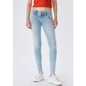 LTB Skinny-fit-Jeans "Julita X", mit extra-engem Bein, niedriger Leibhöhe und Stretch-Anteil