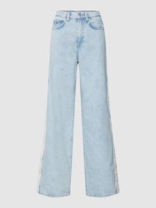 Tommy Jeans Tapered fit jeans met labelpatch, model 'CLAIRE'