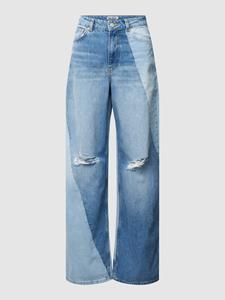 REVIEW Jeans in two-tone-stijl