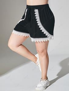Rosegal Plus Size Lace Panel Pull On Shorts