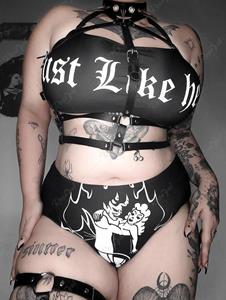 Rosegal Gothic Figure and Letter Graphic Bandeau Bikini Swimwear