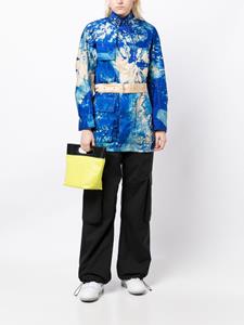Stain Shade belted graphic-print jacket - Blauw