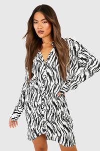 Boohoo Geplooide Plisse Blouse Jurk Met Print, Black