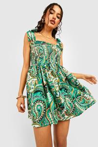 Boohoo Geplooide Paisley Print Mini Skater Jurk Met Ceintuur, Green