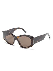 Balenciaga Eyewear logo-print cat eye-frame sunglasses - Bruin