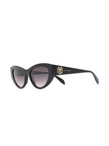 Alexander McQueen Eyewear Zonnebril met cat-eye montuur - Zwart