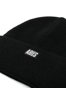 Aries Muts met geborduurd logo - Zwart