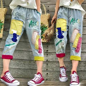 21top Modieuze en comfortabele losse taille wijdbeens denim capri broek voor vrouwen met borduurwerk en patchwork details