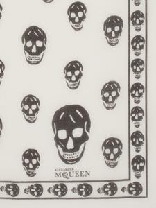 Alexander McQueen fringed skull-print scarf - Beige
