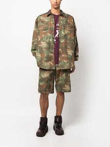 Moschino Shorts met camouflageprint - Groen